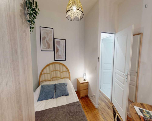 Welcoming double bedroom near Gare de Lyon