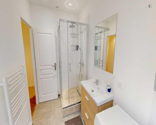 Snug double bedroom in Quinze-Vingts  - Gallery - 9