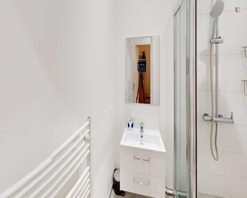 Sublime double bedroom in Quinze-Vingts - Gallery - 6