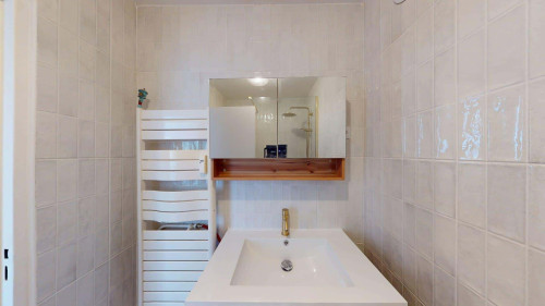 Room in Rue Henri Barbusse, Aubervilliers for 100 m² with 4 bedrooms
