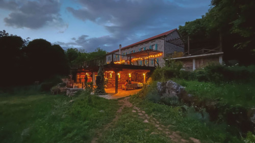 Radanovici Home