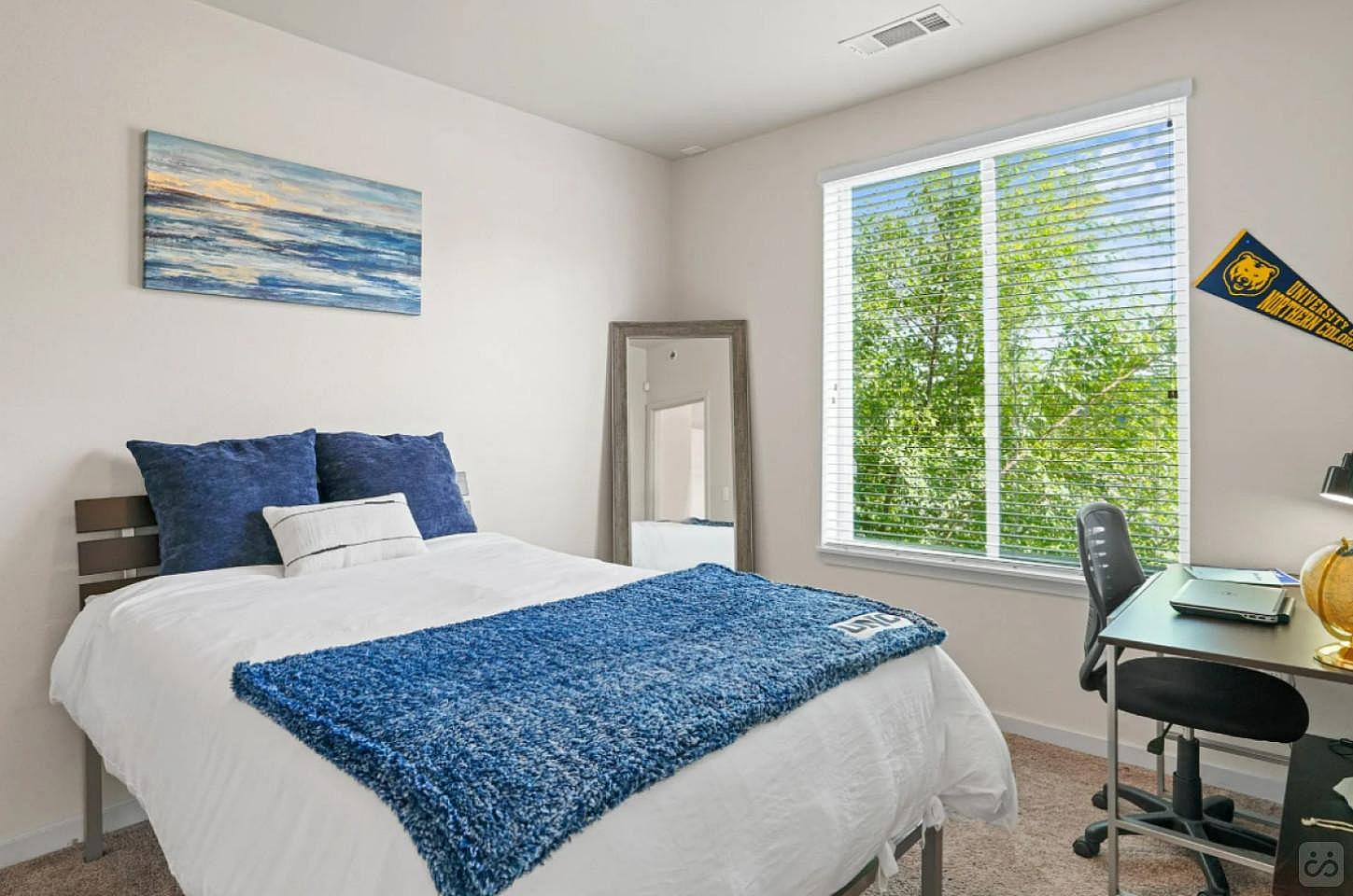 Private Room In A 3-Bed Apartment - 2