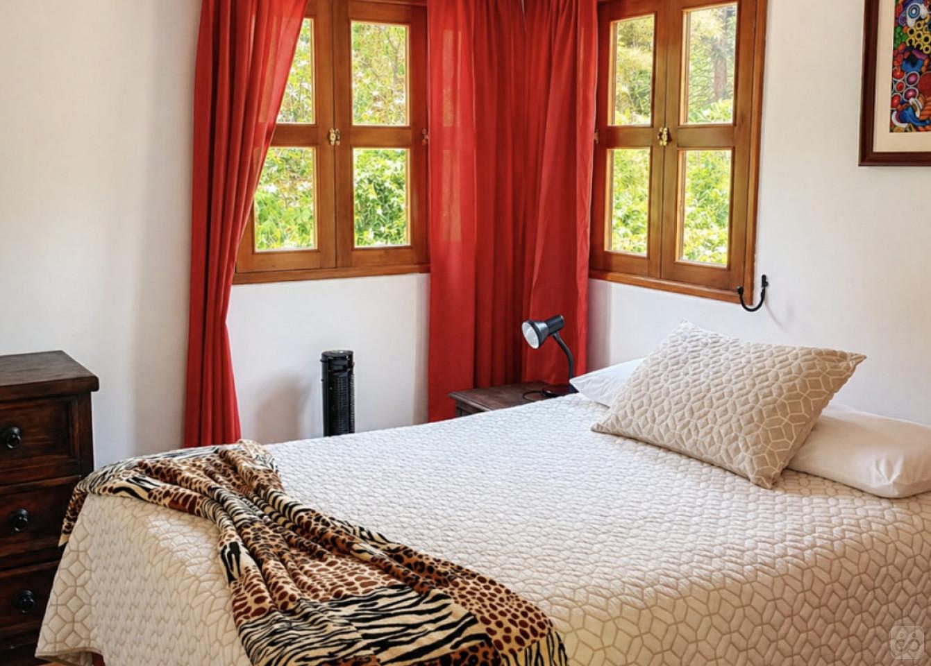Private Ensuite - 1
