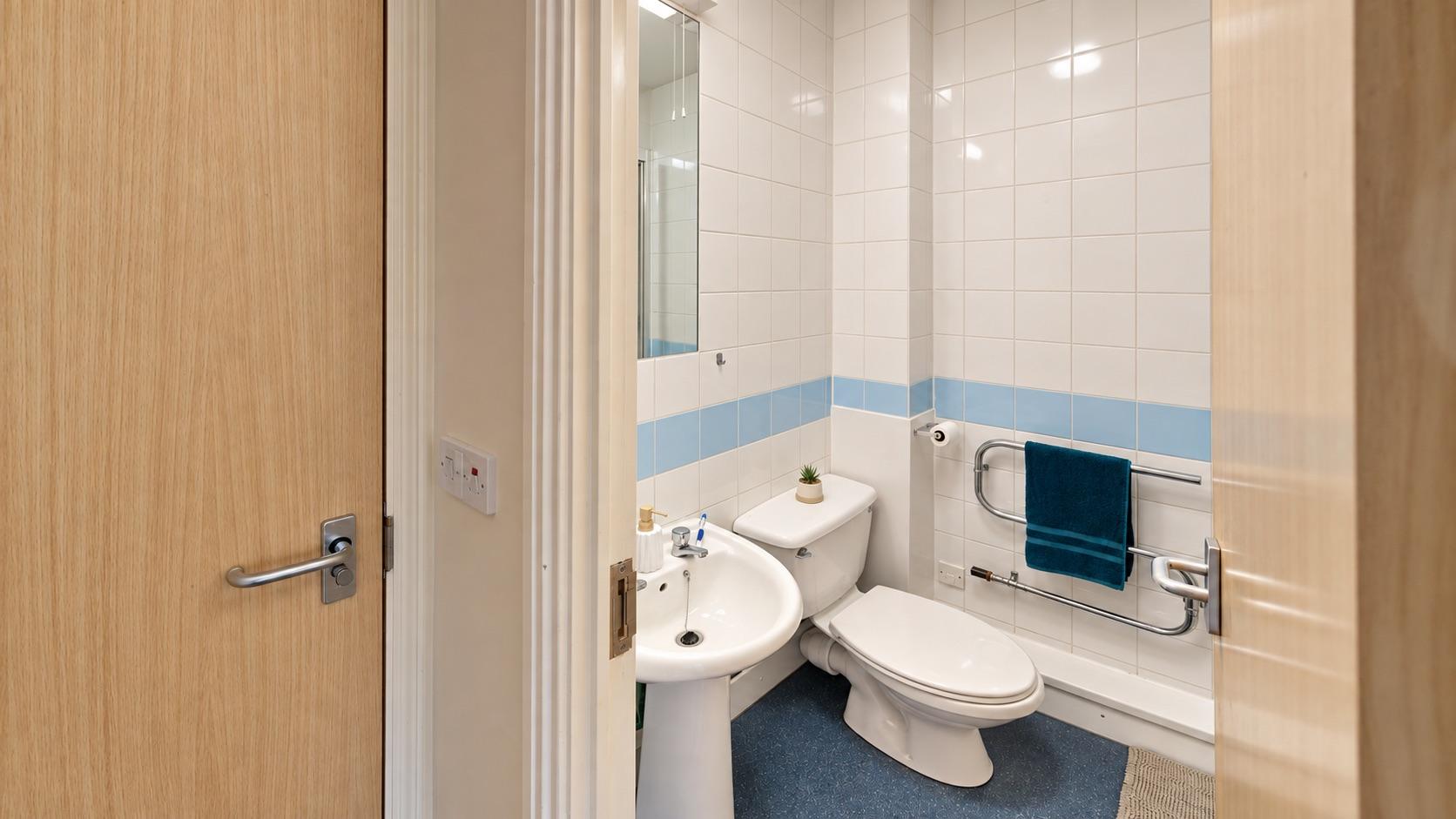 Premium En-Suite - 3