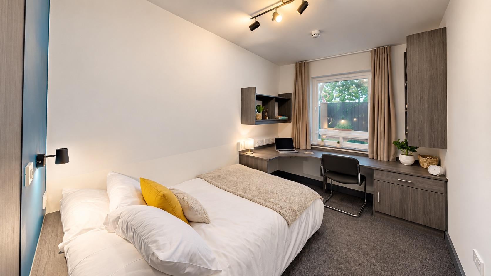 Platinum En-Suite - 1