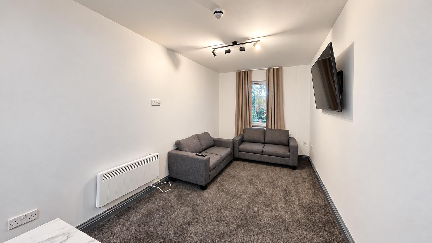 Platinum En-Suite - 6