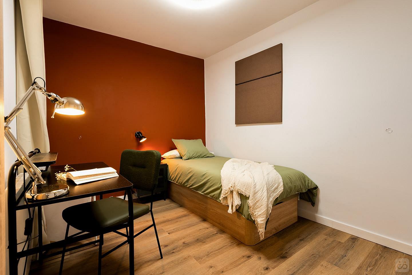 Nº2 Single Room W/ Working Space (interior) - 4