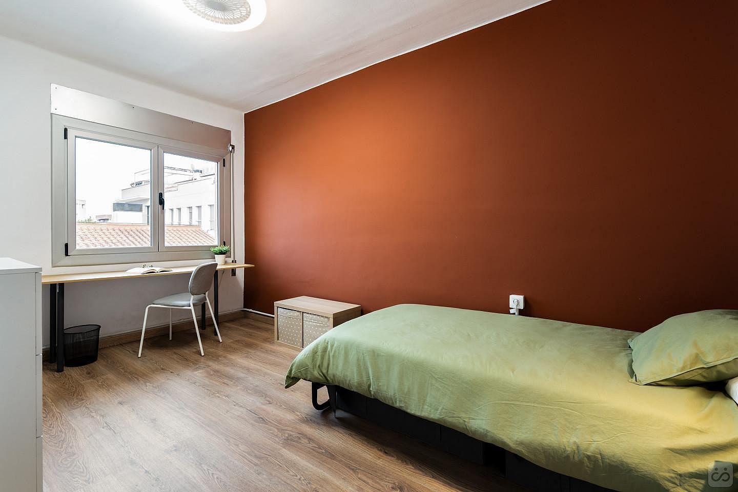 Nº3 Bright Twin-Bed W/ Working Space - 4