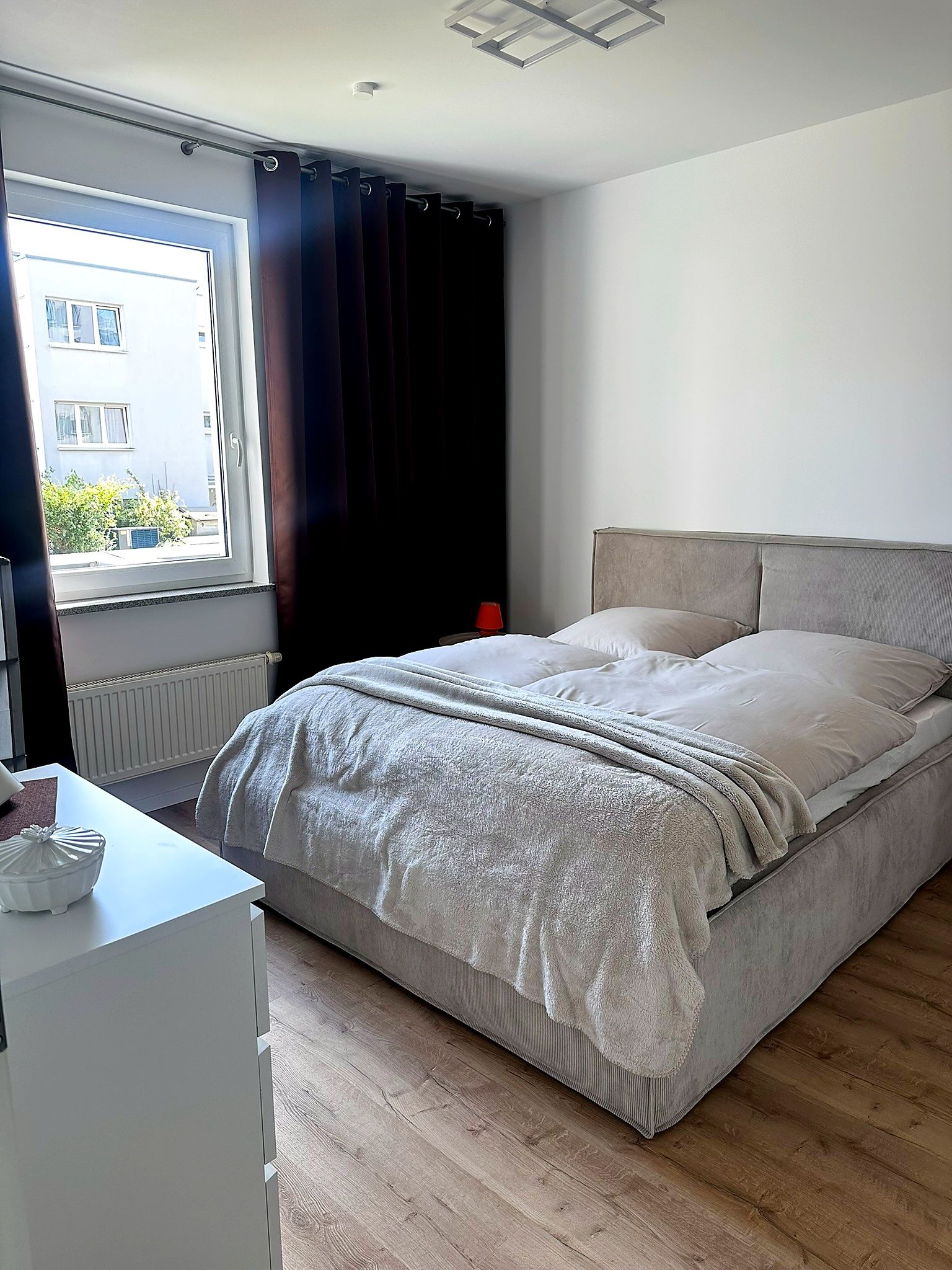 Quiet, Comfortable Apartment In A Prime Location - 35