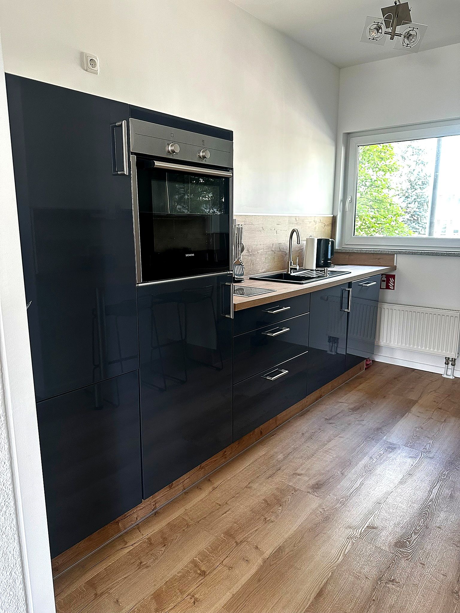 Quiet, Comfortable Apartment In A Prime Location - 7