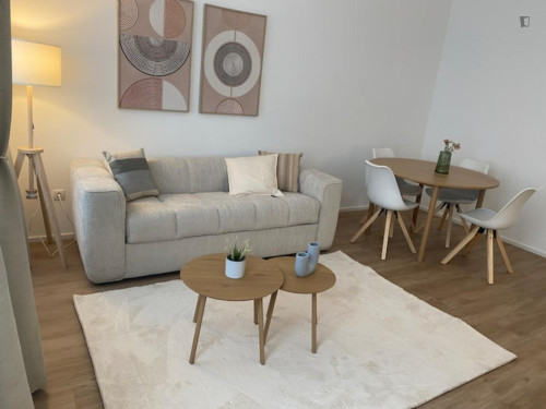 Lovely 1-bedroom flat near the Thaliastraße subway station