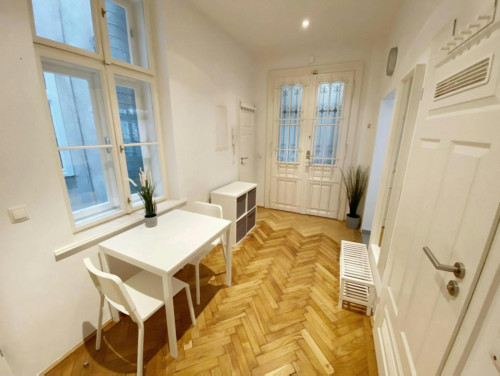 Neustiftgasse, Vienna - Gallery - 8