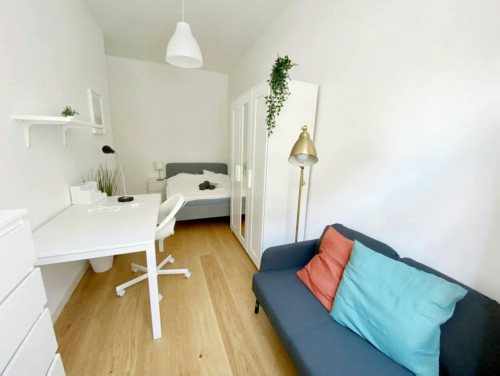Neustiftgasse, Vienna - Gallery - 6