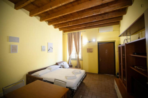 Appealing 1-bedroom flat in Navigli - Gallery - 5