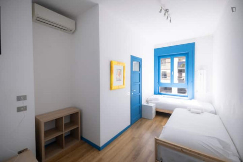 Brilliant 2-bedroom flat in Isola