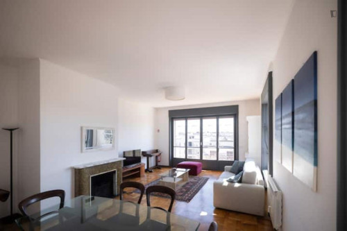 Brilliant 2-bedroom flat in Isola - Gallery - 11