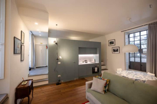 Cozy studio near the Milan Business School (UIBS)
