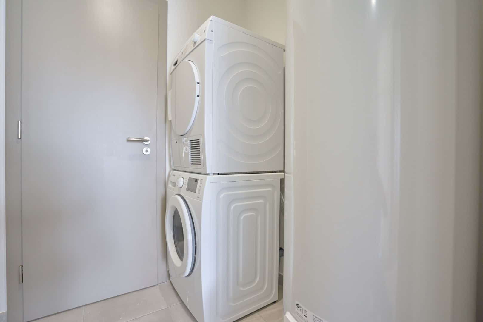 En-Suite - 6