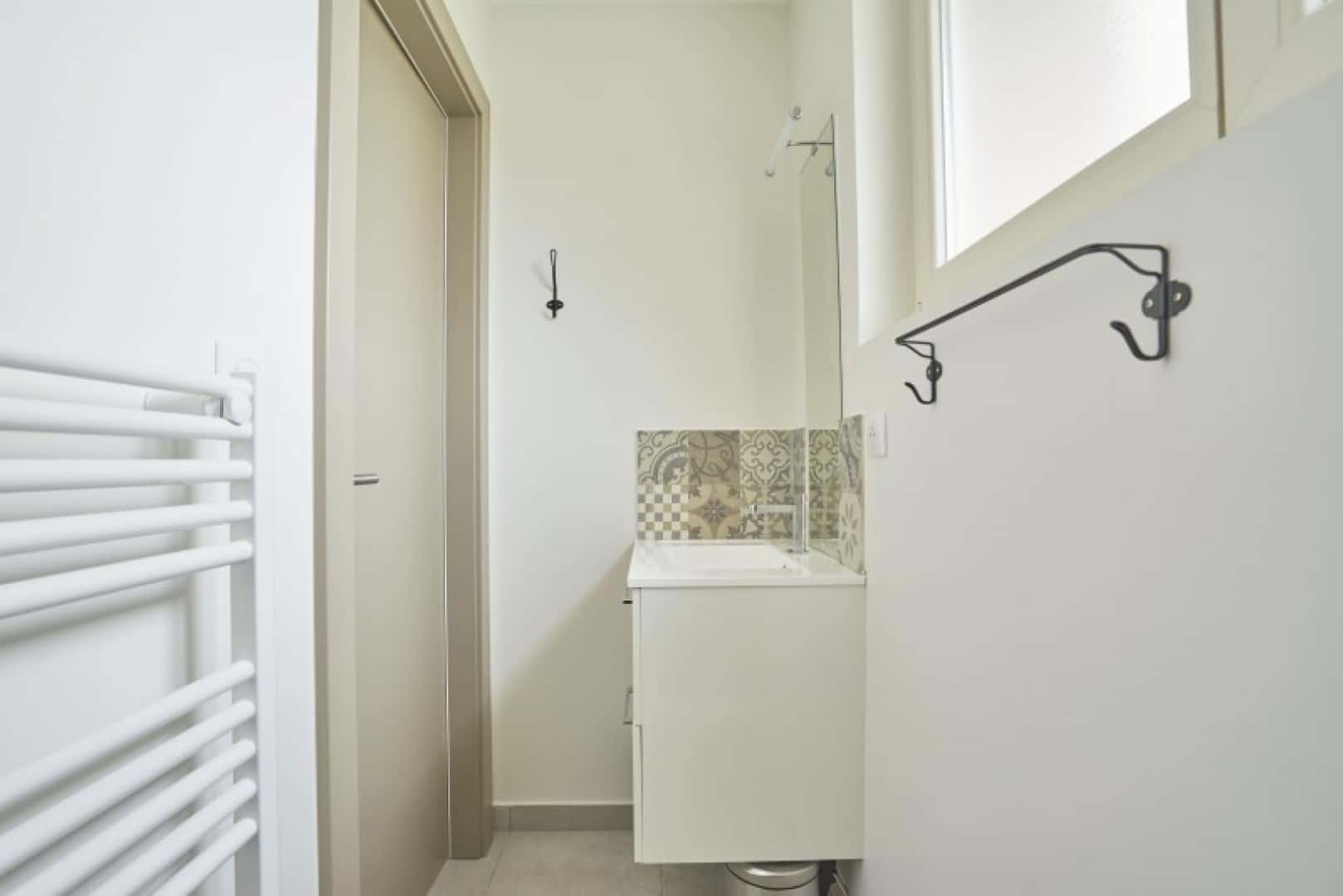 En-Suite - 4