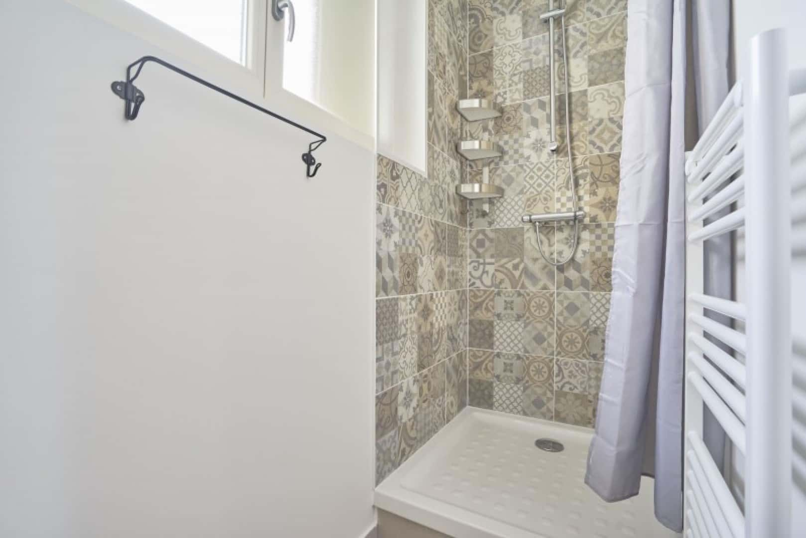 En-Suite - 10