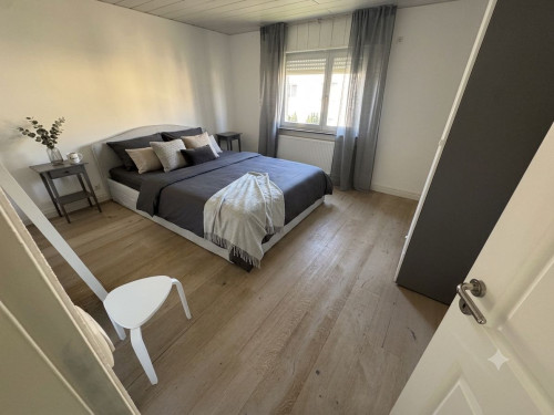 Charming furnished 3.5 room apartment Hainburg, near Frankfurt