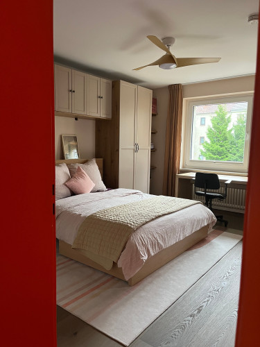 Comfortable spacious 1st floor apartment