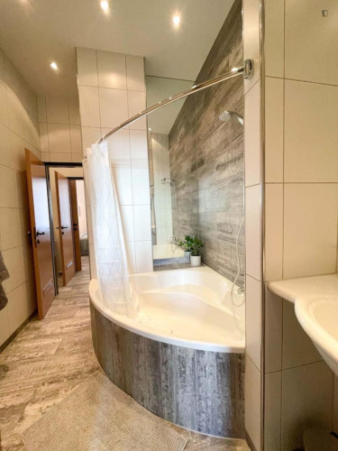 Apartment - Gallery - 7