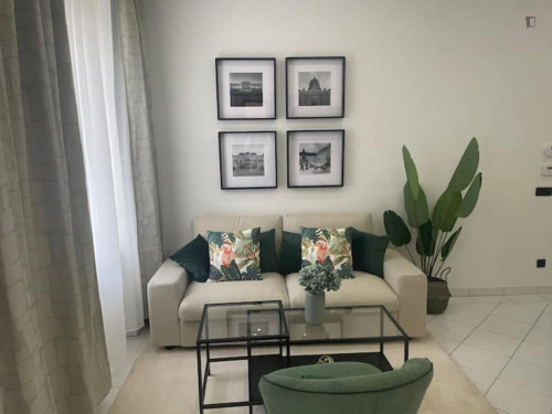 Elegant 2-bedroom apartment in Fünfhaus