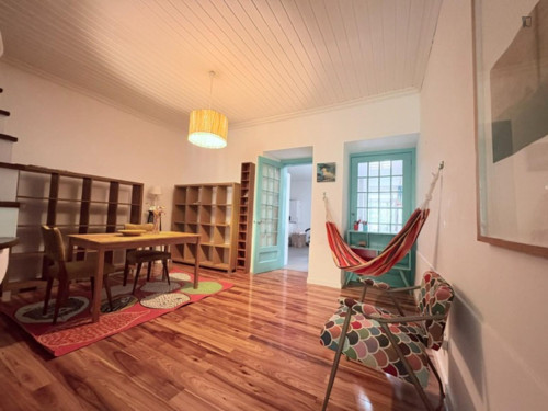 Sunny double bedroom in Ponta Delgada - Gallery - 7