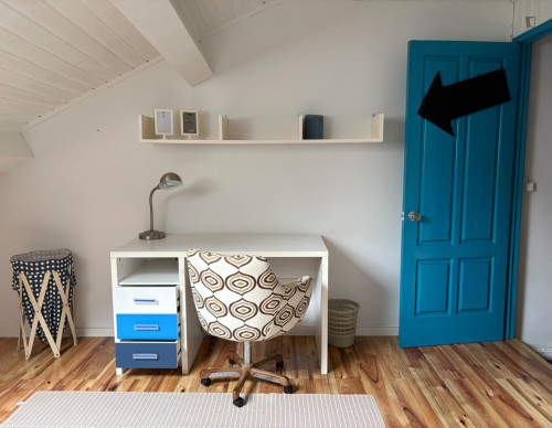 Nice bedroom in a 3-bedroom flat