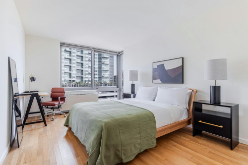 48th Avenue, Queens County,  - Gallery - 7