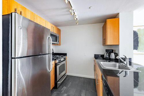 48th Avenue, Queens County,  - Gallery - 5