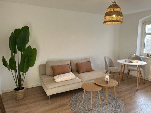 Bright & Stylish Apartment | Fully Furnished | Modern Design | Move-in Ready - Gallery - 10