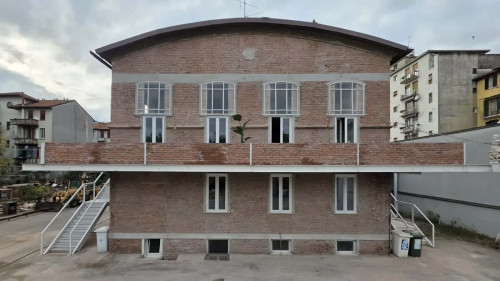 shared apartment with 6 bedrooms - Gallery - 8