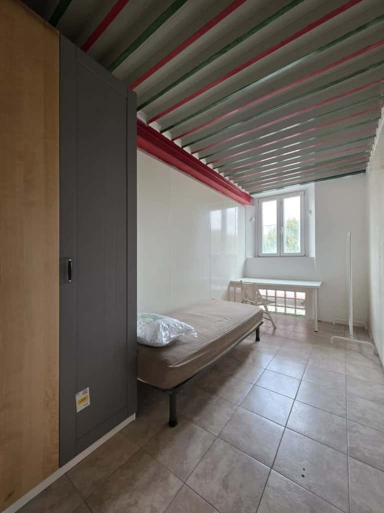 Single Room - 10