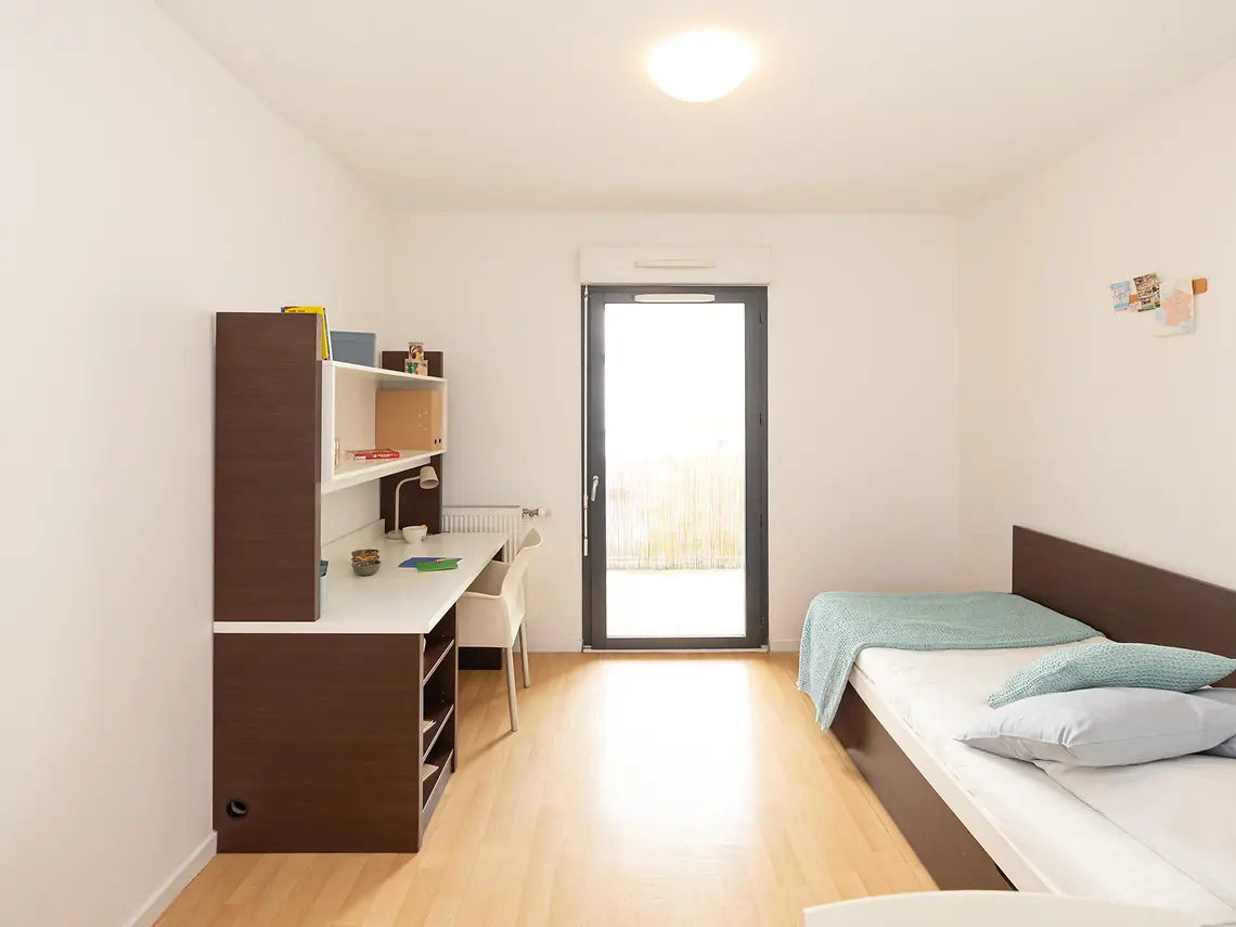 Studio With Balcony - 4