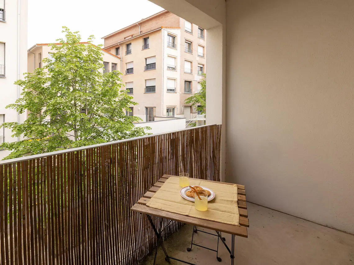 Three-Bedroom Apartment With Terrace - 13