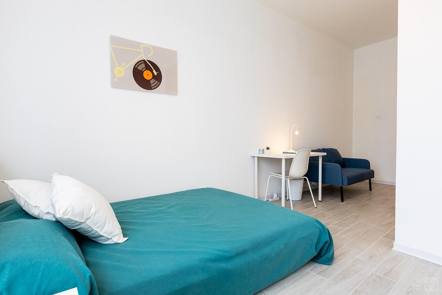 Room 2 - Suite 15.30 Sqm - 1