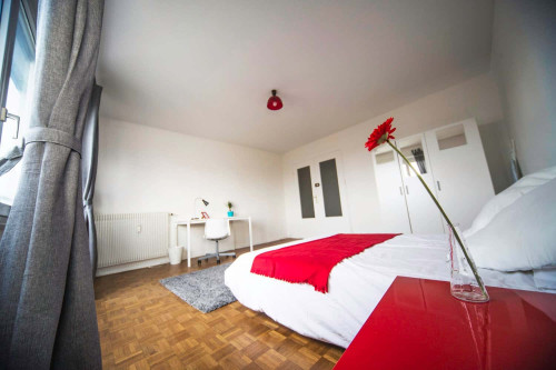 Large bright room - 20m² - ST5