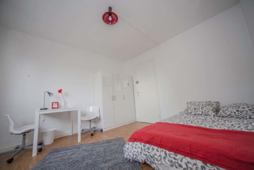 Cosy and luminous room - 15m² - ST12