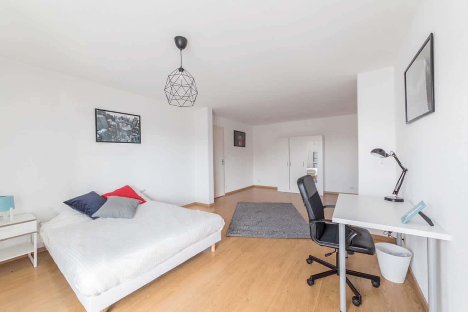 Spacious Bright Room - 20m² - ST57 - 1