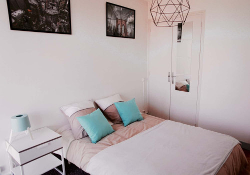 Warm and bright room - 13m² - TO5