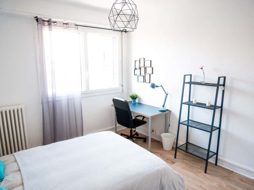 Nice spacious room - 14m² - TO10
