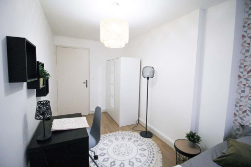 Beautiful bright room - 11m² - LY05
