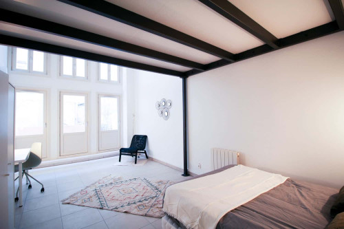 Large and bright bedroom - 21m² - LY01