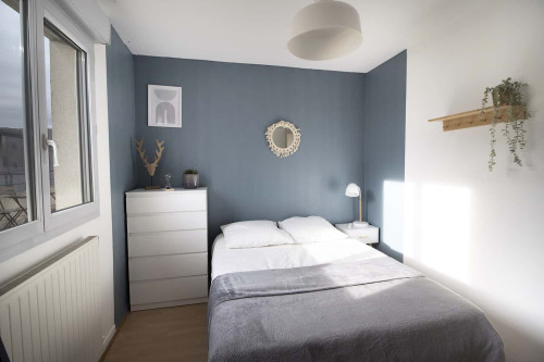 Beautiful and warm room - LY017
