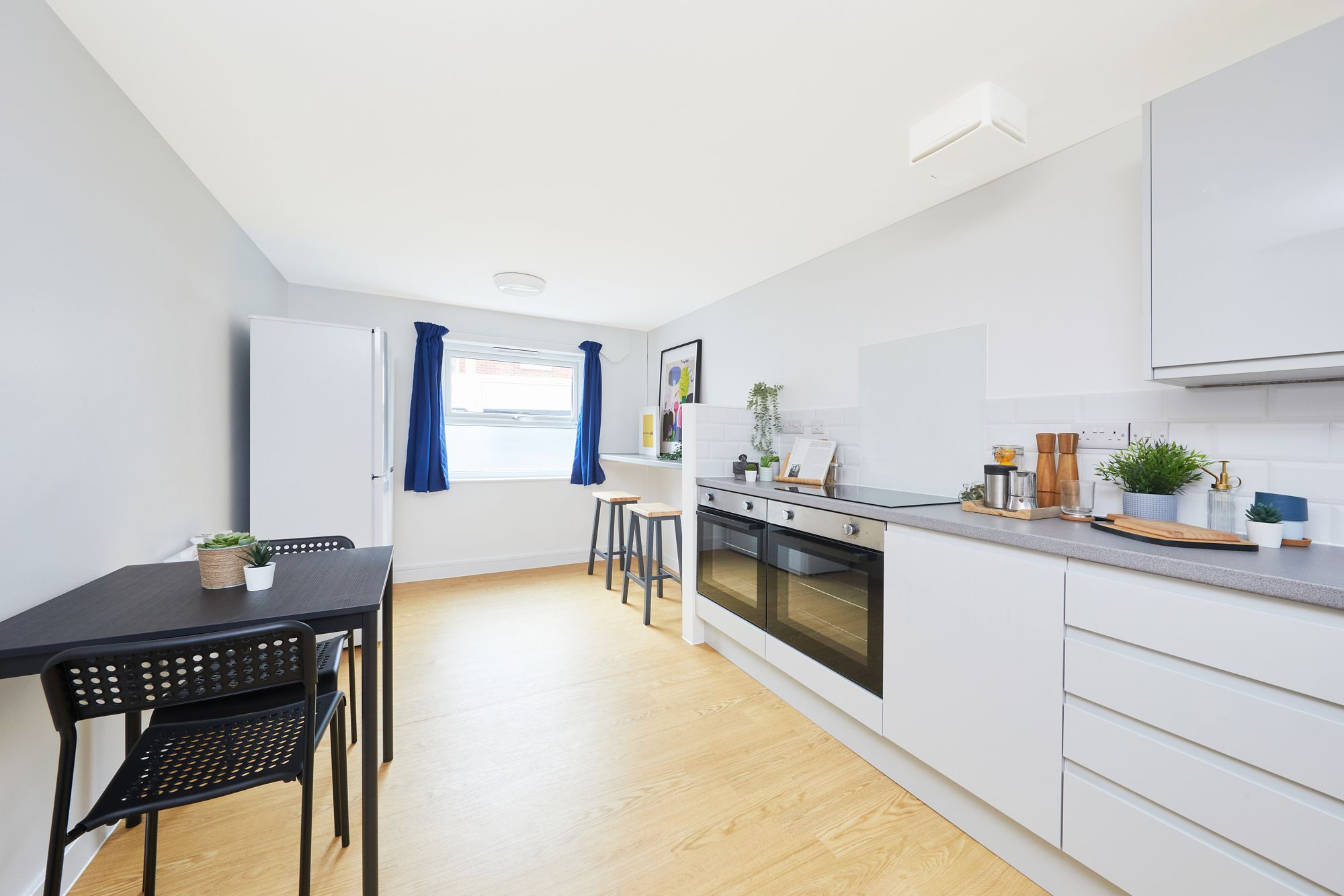 Standard Ensuite - Collegiate Bonhay House - Gallery - 5