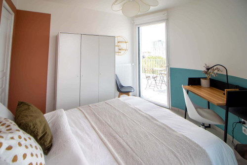 Industrial style 10 m² room to rent in Villeurbanne - LYO26