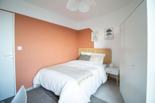 Pleasant 10 m² bedroom to rent in Villeurbanne - LYO34