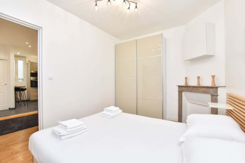 Magnifique appartement refait à neuf 2P / La Défense- BAIL MOBILITE